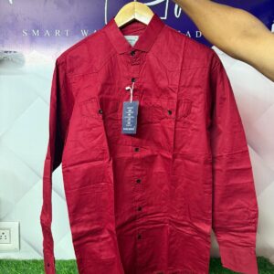 maroon shirt l